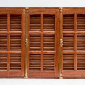 Ventana De Abrir Con Postigo P/Vidrio repartido