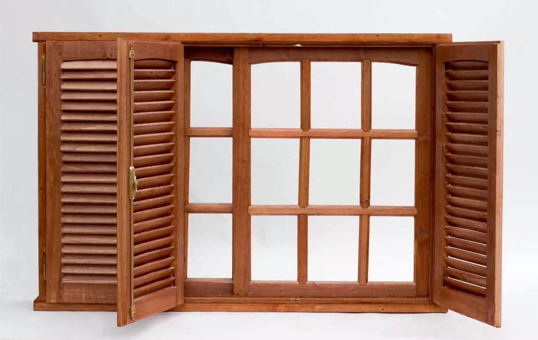 Ventana Corrediza Con Postigo Para Vidrio Repartido